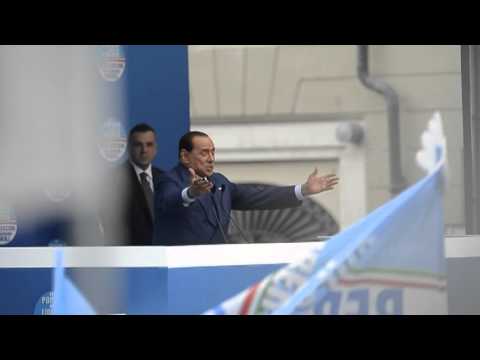 Berlusconi a Brescia: 11 Maggio 2013 secondo comizio elettorale, le contestazioni dei gruppi estremisti