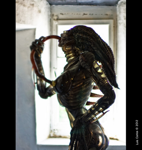 Hans Rudi Giger scultura