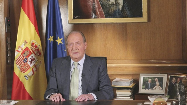 Juan Carlos di Spagna abdica in favore del figlio Felipe