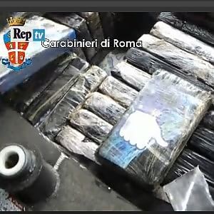 Sequestrati 600 kg cocaina a Roma e Forli’