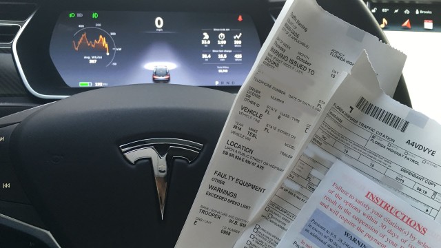 Nuova Tesla Model S version 7 Autopilot – test drive