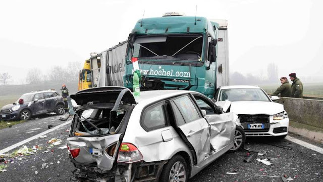 FERRARA, maxitamponamento sulla A13, 50 veicoli coinvolti