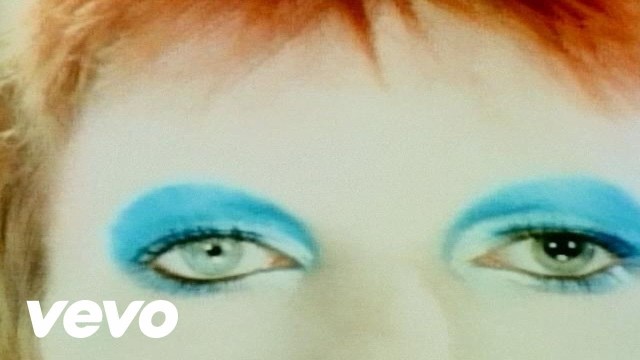 David Bowie – Life On Mars?